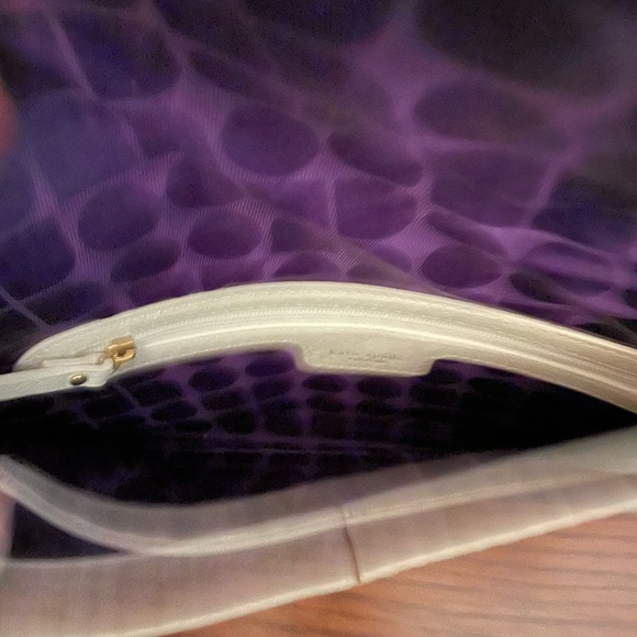 Pretzel Clutch - Picture 2 of 2